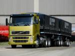 Volvo FH 390 6x2 2005 года